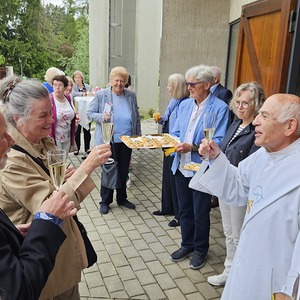 Alles Gute von Sonaj und Dieter Plöchl